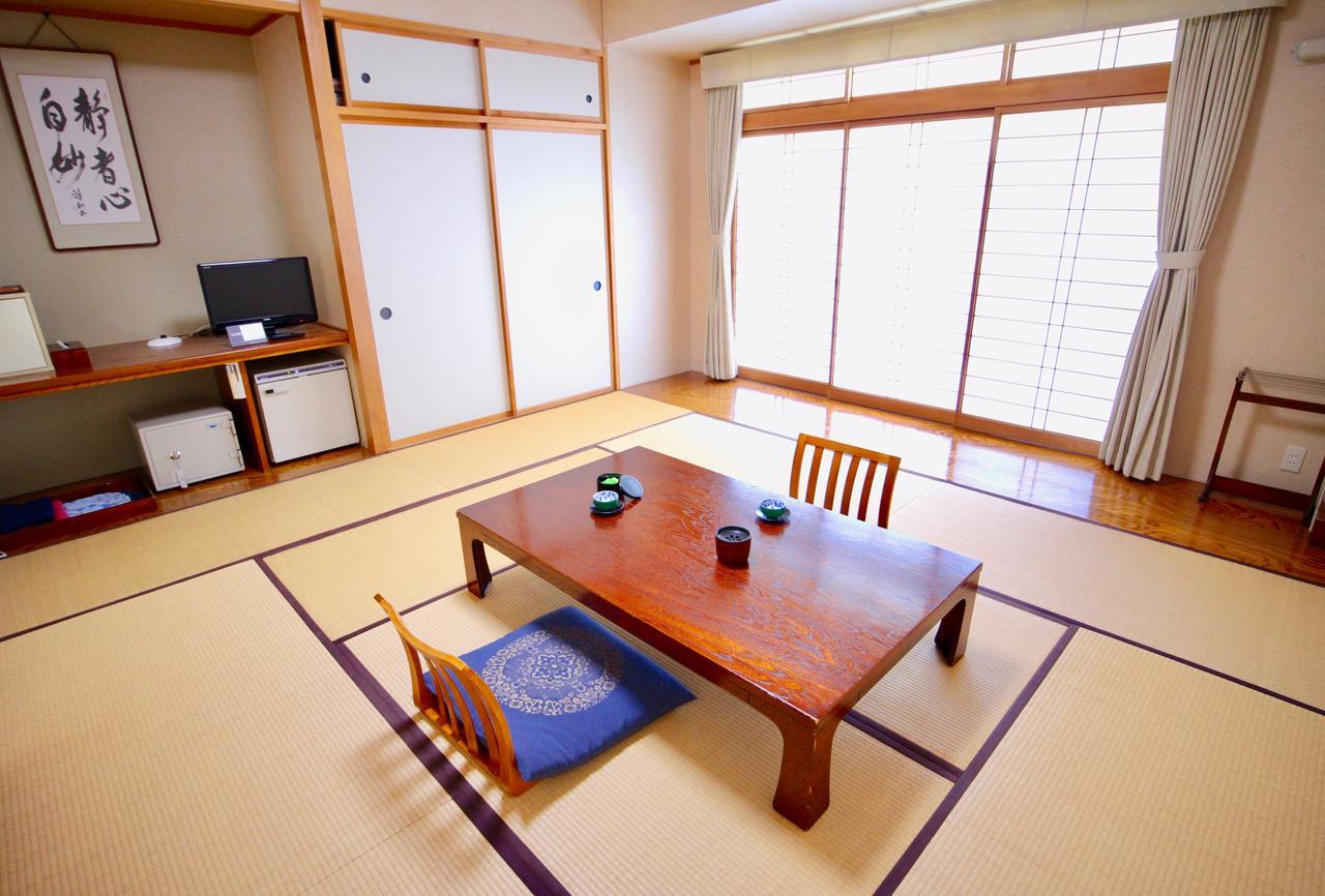 Mawaki Pole Pole Hotell Wajima Exteriör bild