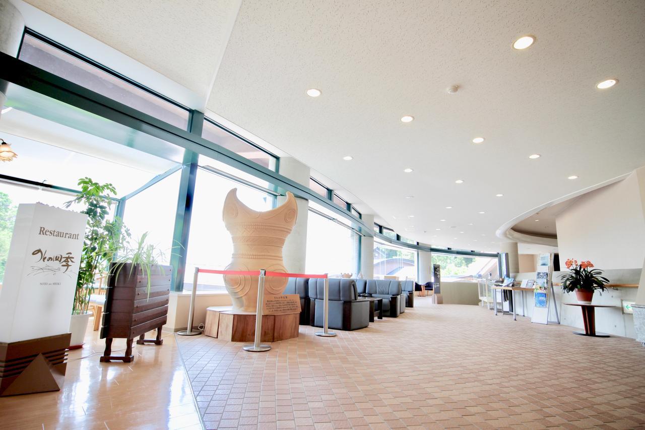 Mawaki Pole Pole Hotell Wajima Exteriör bild
